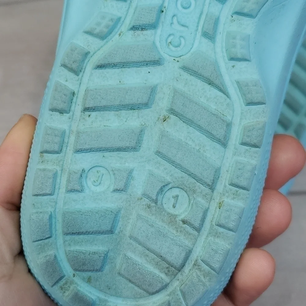 Crocs Kids Girls Outdoor Rubber Sandals Flip Flop shoes sz J1